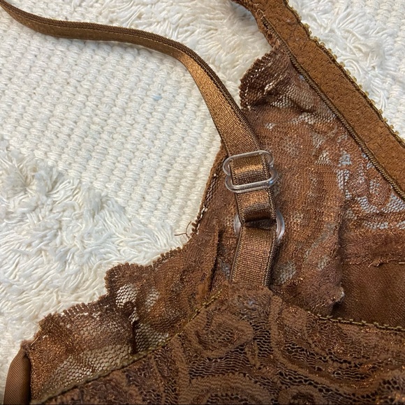 Christian Dior vintage lace bra 32 B - Picture 13 of 14